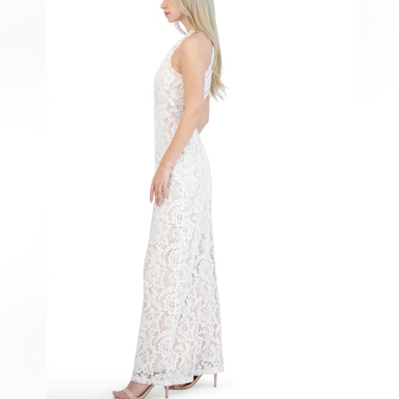 NWT Julia Jordan Knot Neck Halter Lace Ivory / Nude Jumpsuit Size 14. - Picture 2 of 15